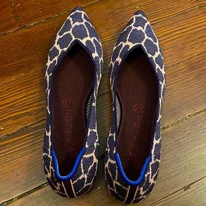NIB Rothy's Violet Giraffe Points, Size 10